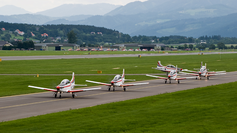 122_AirPower_Krila Oluje na Pilatus PC-9.jpg
